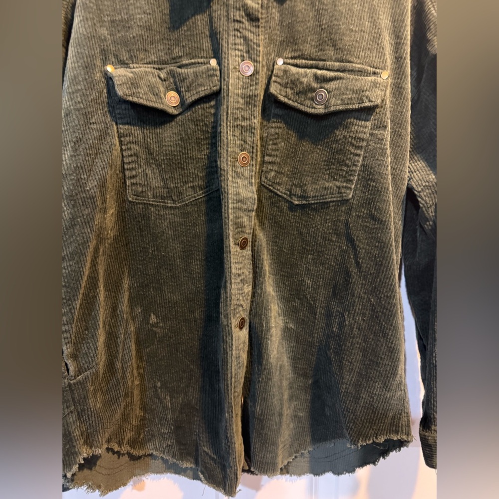 Baltic-born Corduroy Shirt/Jacket in Green Size Medium - Picture 2 of 5